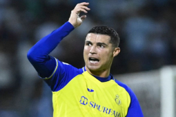 Ronaldo mất suất đội hình hay nhất giải Ả Rập vì cựu sao MU