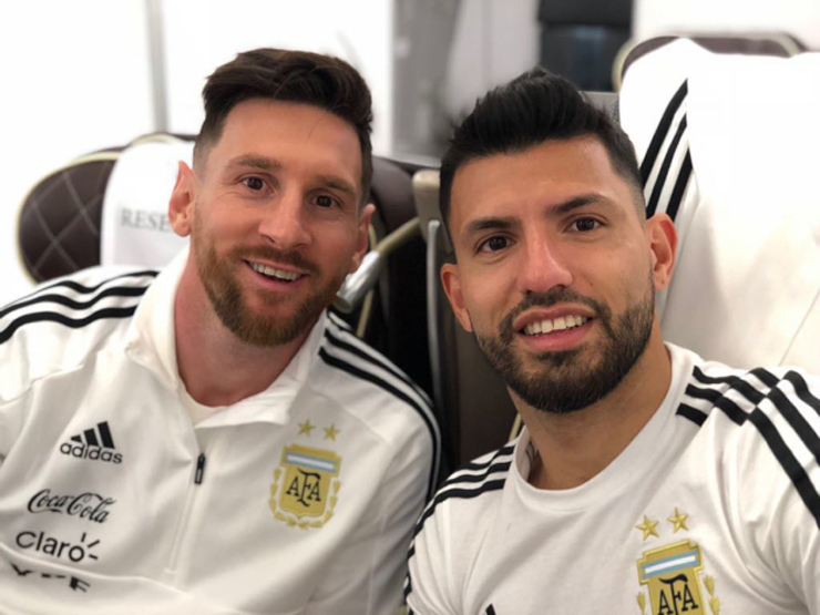 Messi bị bạn thân Aguero trêu chọc vì quyết định chuyển tới Inter Miami