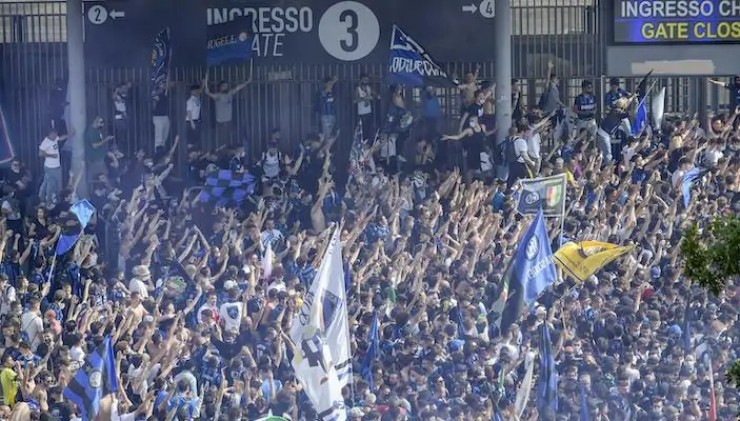 Bên lề chung kết Cúp C1: Fan Man City ăn mừng cuồng nhiệt, nỗi buồn Interista - 4