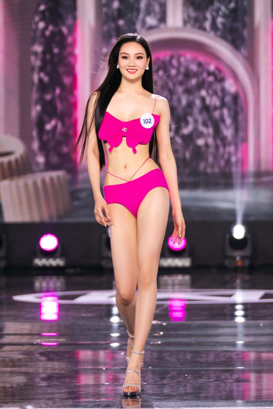 Top 45 Miss World Vietnam 2023 trình diễn bikini thu hút tại đêm Chung khảo toàn quốc - 5