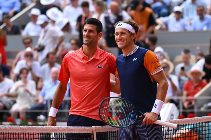 Bước vào chung kết Roland Garros 2023, Novak Djokovic quyết tâm giành chiến thắng để chạm mốc 23 Grand Slam. Phía đối diện,&nbsp;đây là chung kết Grand Slam đất nện thứ 2 liên tiếp của Casper Ruud