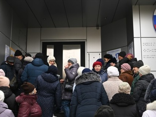 Thế giới - Vùng mới sáp nhập Nga công nhận Ukraine là ngôn ngữ chính thức