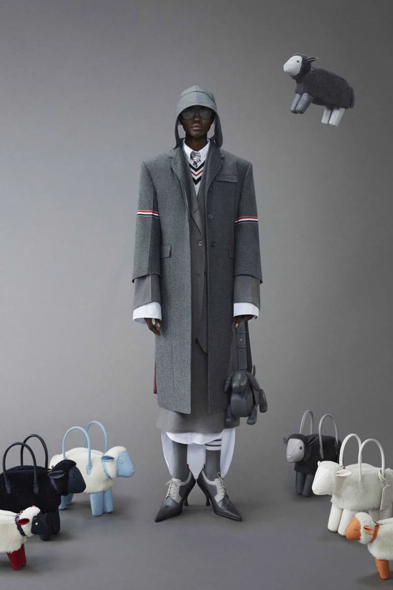 Thom Browne Resort 2024 mang đến sự mới mẻ cho bộ vest đặc trưng - 1