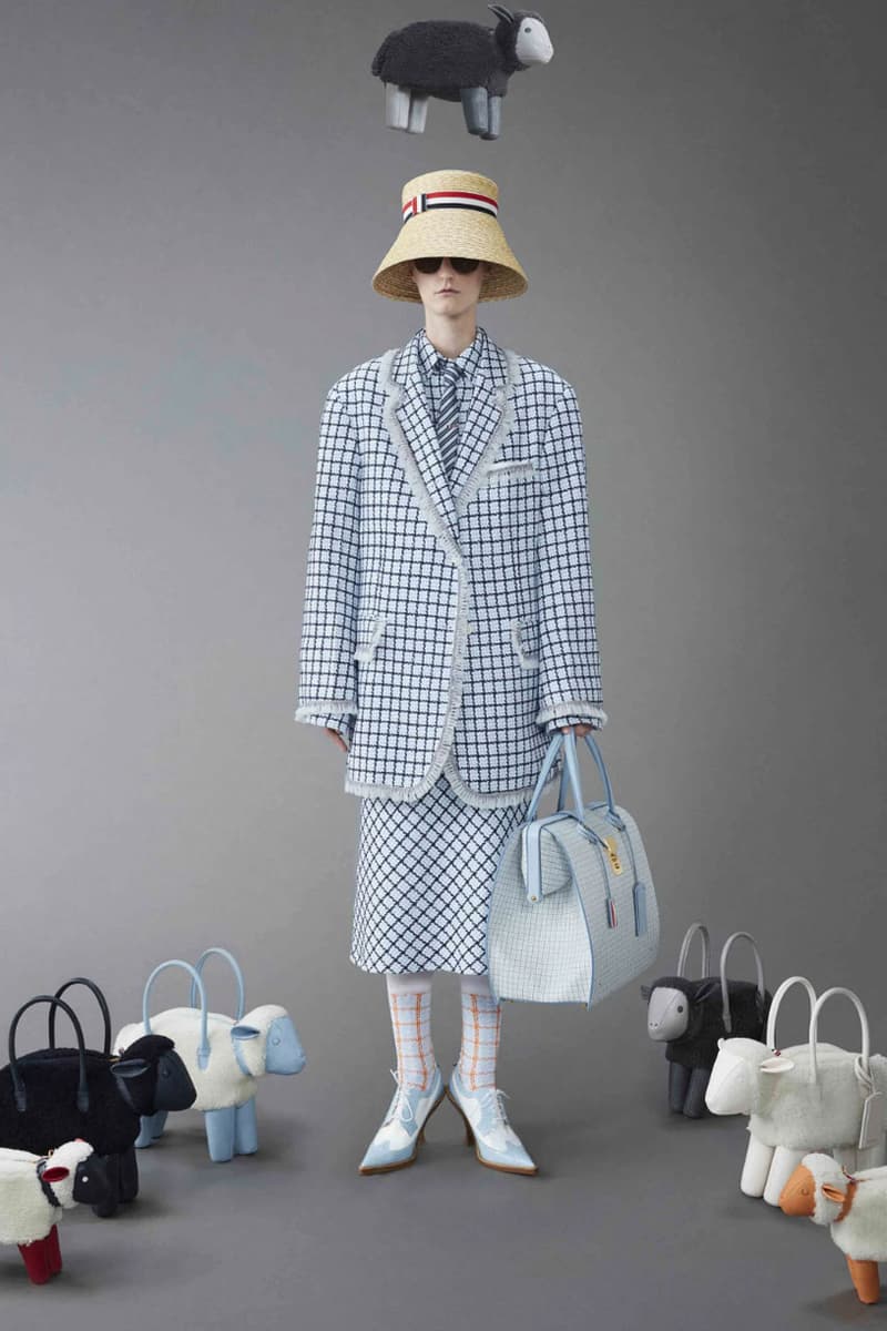 Thom Browne Resort 2024 mang đến sự mới mẻ cho bộ vest đặc trưng - 3