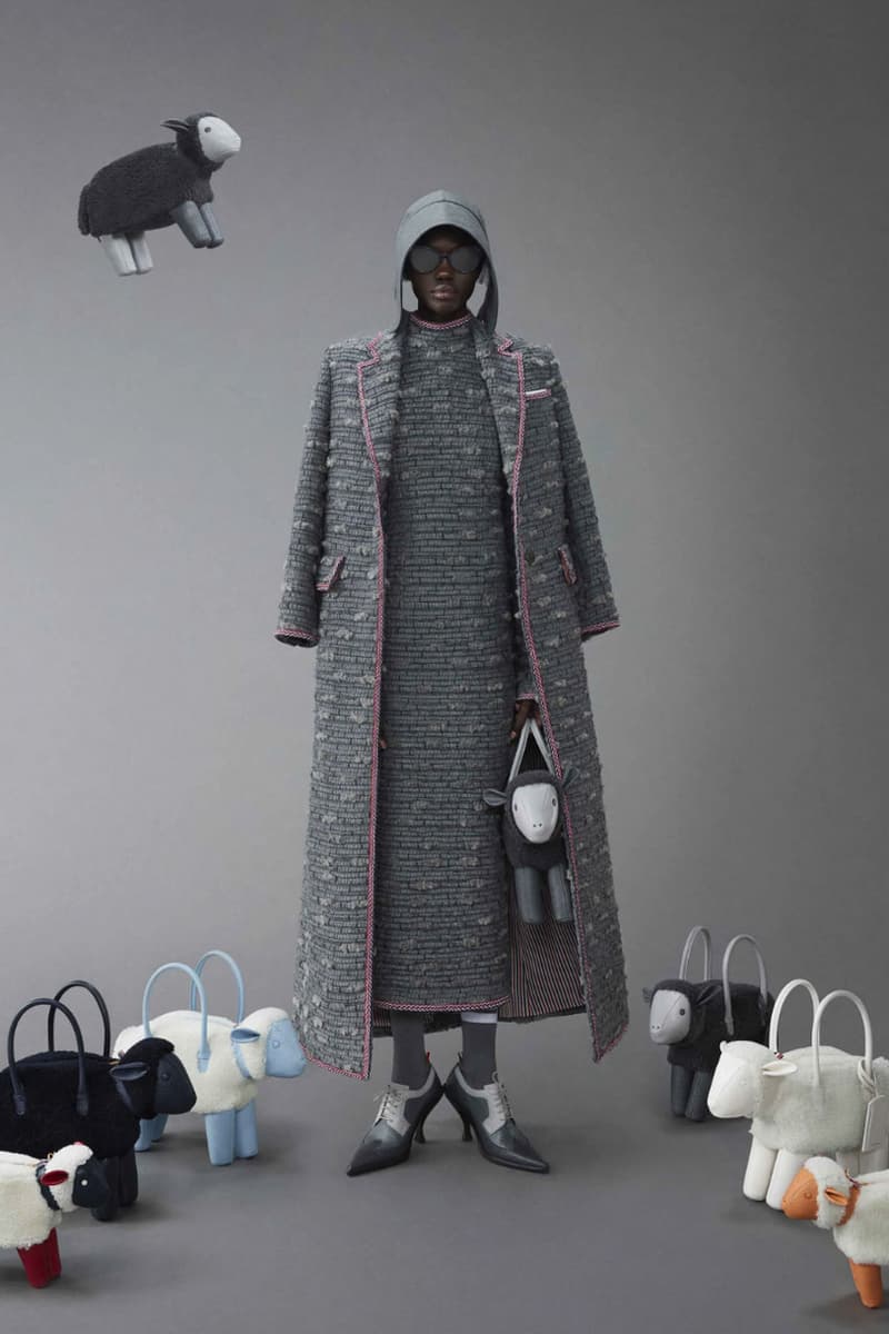 Thom Browne Resort 2024 mang đến sự mới mẻ cho bộ vest đặc trưng - 10