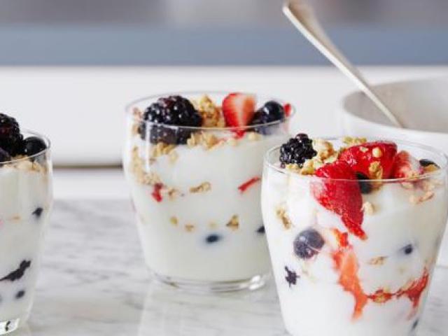 Sức khỏe đời sống - Ăn chao, sữa chua... người cholesterol cao gặp 3 tác động bất ngờ