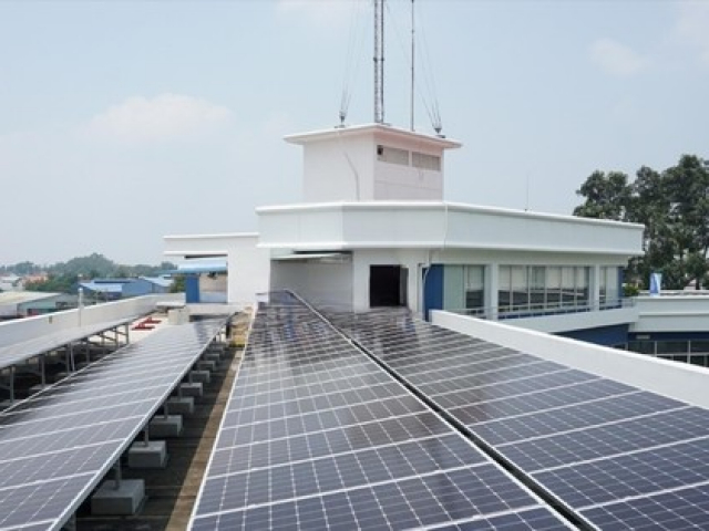 Kinh doanh - Ồ ạt làm điện mặt trời rồi ''đắp chiếu''