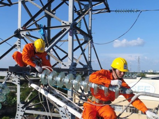 Thị trường - Tiêu dùng - Phó Thủ tướng yêu cầu EVN điều tiết việc cắt điện