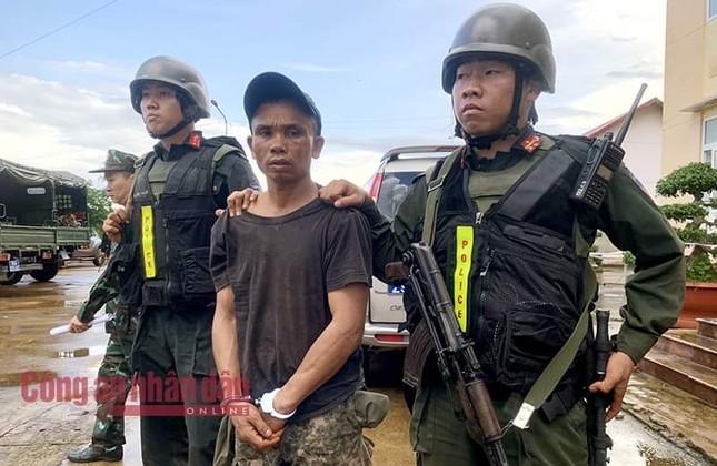 Vụ nổ súng tấn công trụ sở xã ở Đắk Lắk: Đã bắt 39 nghi phạm - 1