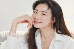 Làm đẹp - “Nữ hoàng nước mắt” trẻ đẹp nhờ nhân sâm và rượu gạo