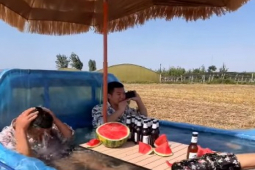 Clip hài hước - Cách "giải nhiệt" khi mất điện ngày nóng dành cho anh em