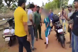 Phi thường - kỳ quặc - Video: Nữ sinh viên cầm dép vả bôm bốp vào mặt kẻ quấy rối