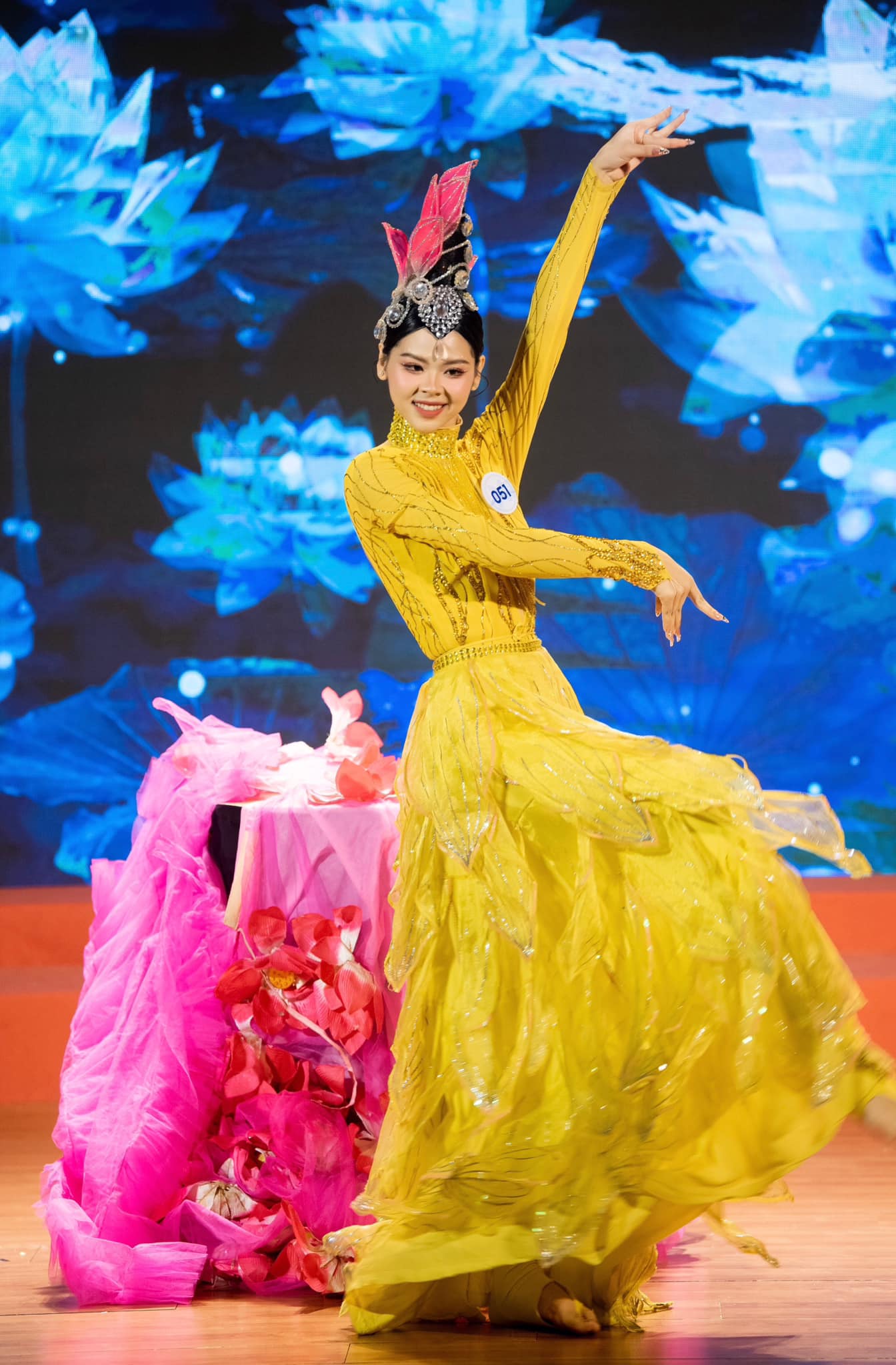 VĐV bóng chuyền có hình thể hạn chế dù lọt thẳng top 20 Miss World Vietnam - 6
