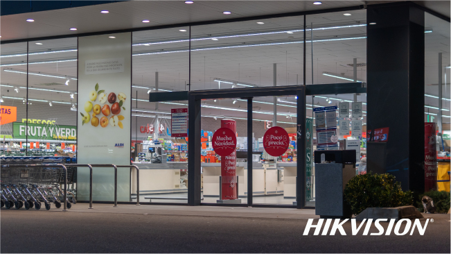 Ứng dụng Smart Hybrid Light của Hikvision tại khu vực cửa hàng bán lẻ