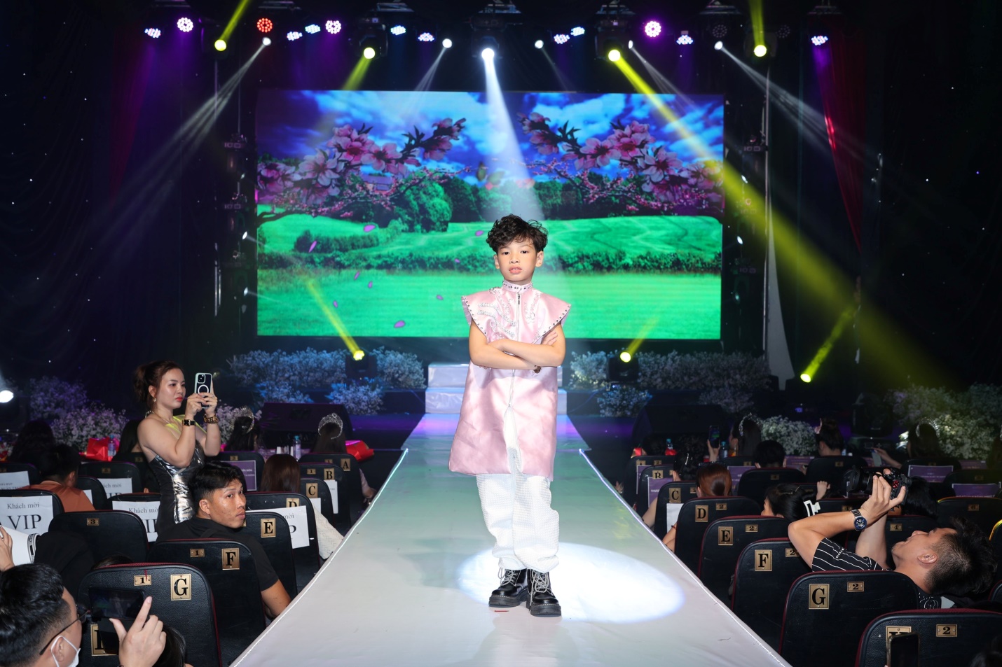 Hành trình đến với ngôi vị “Nam Vương” Fashion Show Super Model Kids năm 2023 của mẫu nhí Phạm Minh Khôi - 5