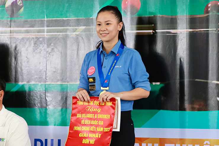 Yến Nhi trở thành nữ cơ thủ đầu tiên vô địch quốc gia nội dung carom 3 băng ngay&nbsp;sinh nhật tuổi 24