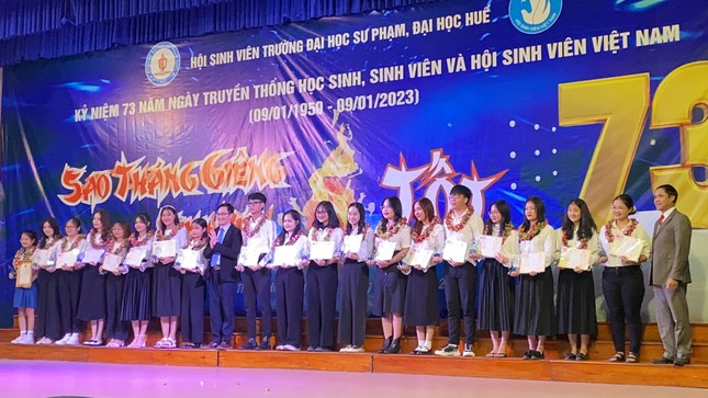 Tân Thủ khoa Trường Đại học Sư phạm, Đại học Huế đạt GPA 3.97/4.0 - 3