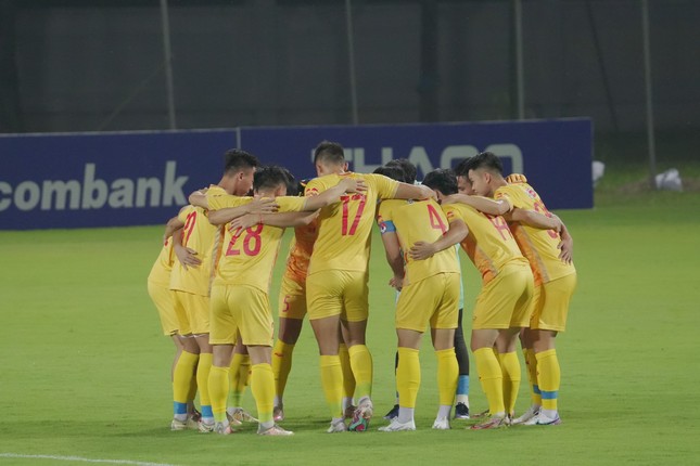 U23 Việt Nam để thua CLB CAHN trong trận giao hữu kín - 6