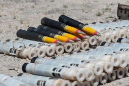 Thế giới - Mỹ có kế hoạch cung cấp đạn xe tăng uranium nghèo cho Ukraine