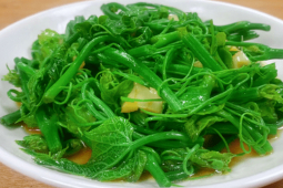Loại rau có hàm lượng axit folic gấp 20 lần cần tây, ăn vào bổ máu và tim mạch