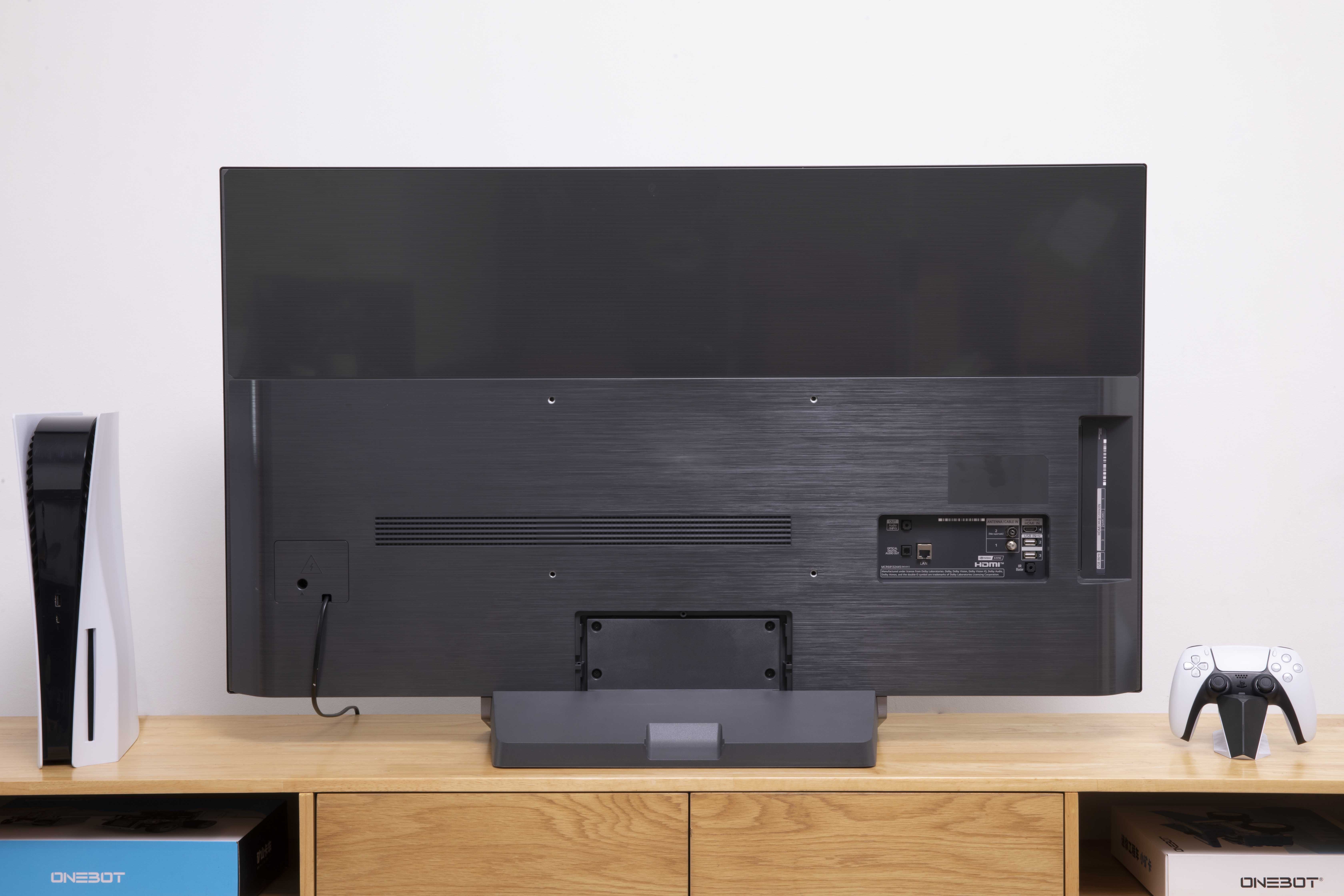 Thiết kế mặt lưng của&nbsp;TV LG OLED C3.