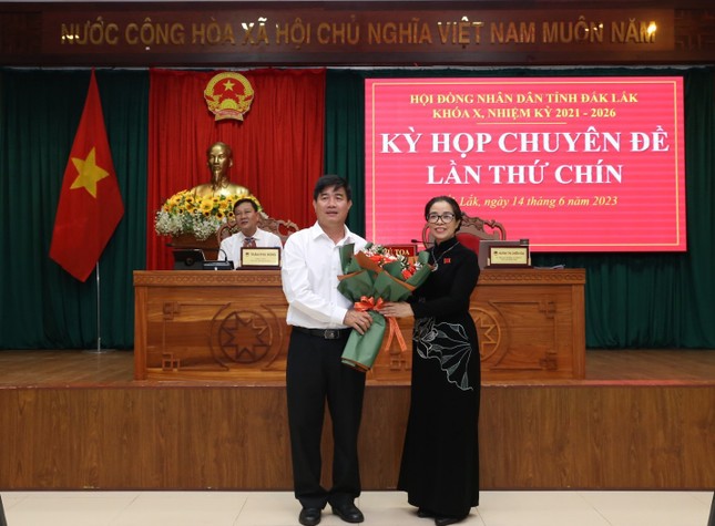 Bí thư Huyện ủy Ea Súp được bầu làm Phó Chủ tịch tỉnh Đắk Lắk - 1
