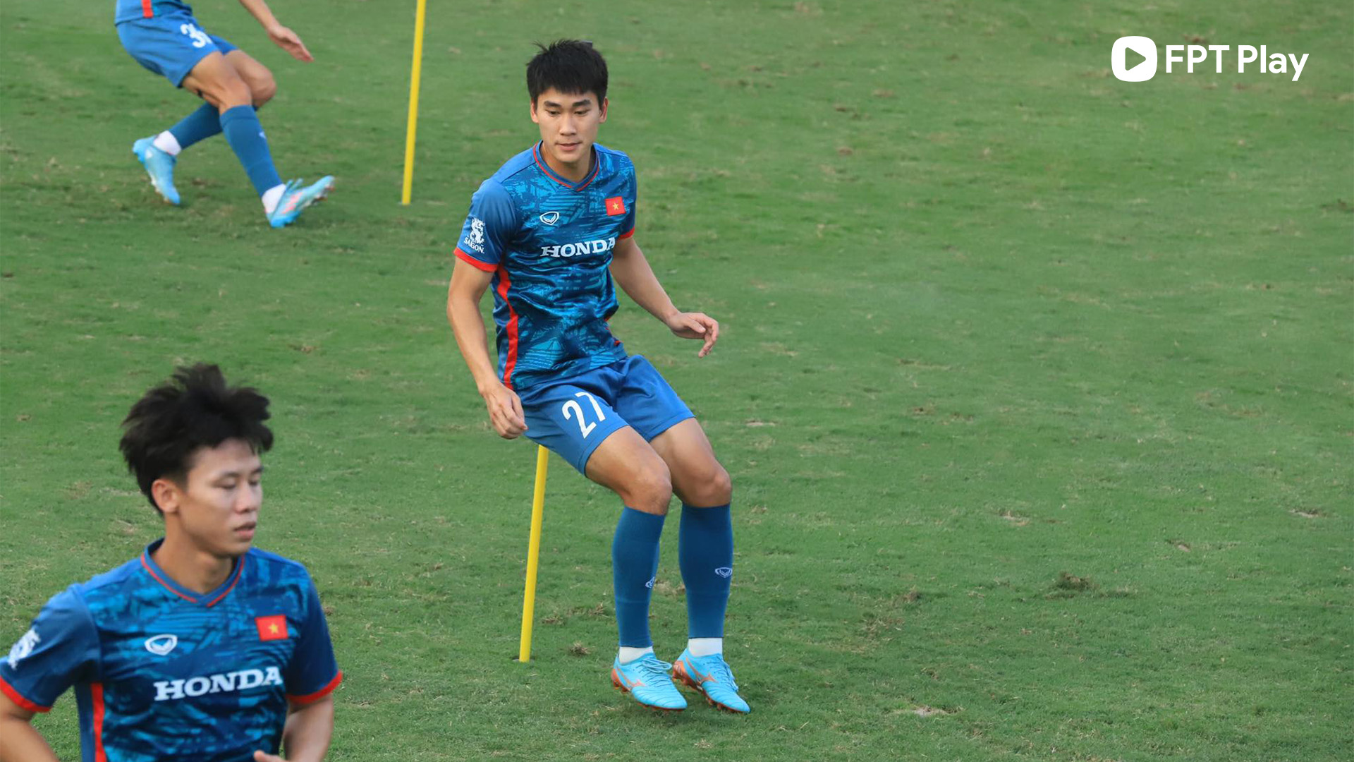 Nhâm Mạnh Dũng là một trong những tân binh được kỳ vọng.