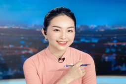 Nữ MC Nghệ An ”gây bão mạng” với vẻ ngoài quá đỗi xinh đẹp khi dẫn sóng