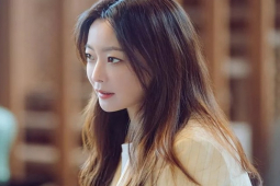 Bí mật nhan sắc của mỹ nhân tự nhận “đẹp hơn Kim Tae Hee”