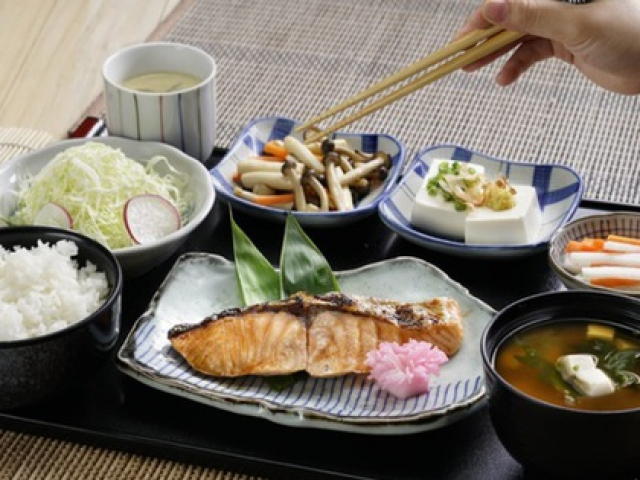 5 bí quyết quan trọng trong ăn uống giúp người Nhật sống thọ, người Việt ai cũng có thể áp dụng