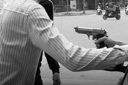 Tình yêu mù quáng của gã đàn ông muốn tình cũ quay lại: Mối quan hệ...