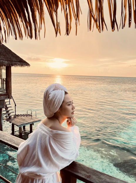 Huyền Lizzie chia sẻ cô và chồng cũ vẫn&nbsp;là bạn bè, thường giúp đỡ và đưa ra lời khuyên cho nhau