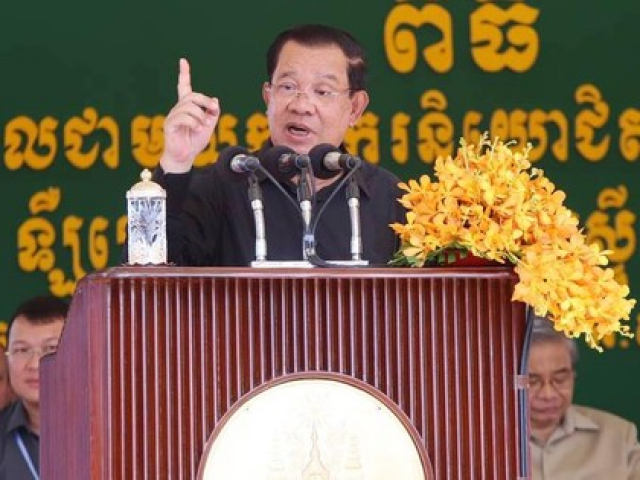 Thế giới - Thủ tướng HunSen yêu cầu kiểm tra dọc biên giới tìm nghi phạm tấn công 2 trụ sở xã ở Đắk Lắk