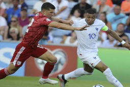 Bóng đá - Video bóng đá Gibraltar - Pháp: Mbappe chói sáng, vùi dập 3 bàn (Vòng loại EURO)