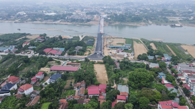 Cận cảnh cây cầu nối hai tỉnh Phú Thọ - Vĩnh Phúc sắp khánh thành - 2
