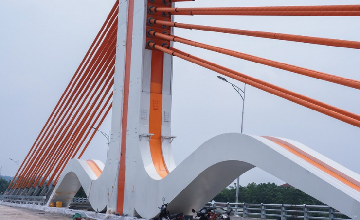 Cận cảnh cây cầu nối hai tỉnh Phú Thọ - Vĩnh Phúc sắp khánh thành - 6