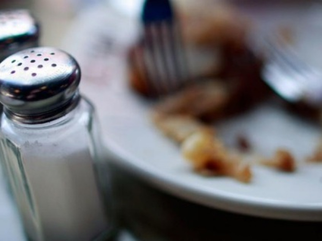 Sức khỏe đời sống - Những thói quen hằng ngày có thể làm tổn thương thận