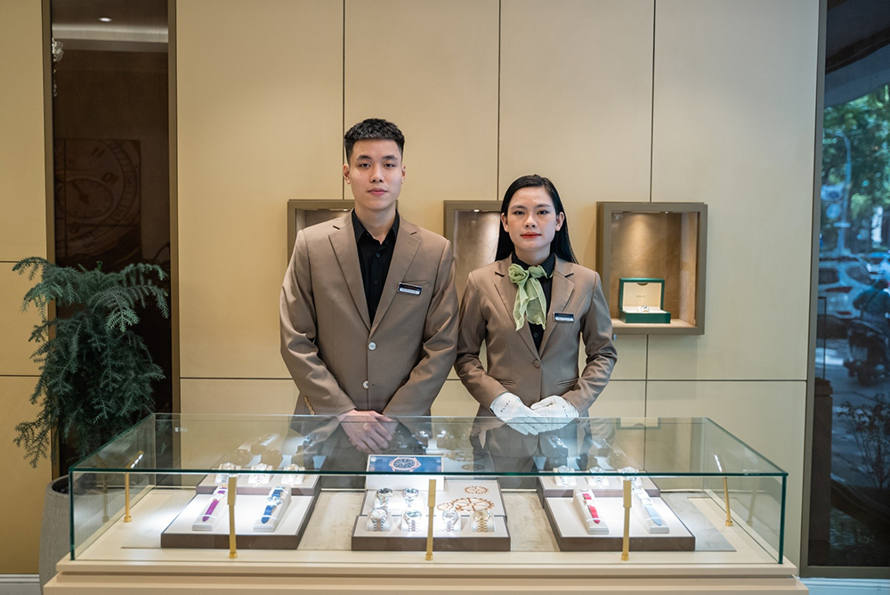 Nhân viên tư vấn nhiệt tình, không gian mua sắm sang trọng và thư thái