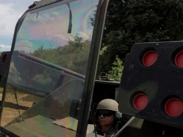 Thế giới - Bị không kích dồn dập, Ukraine xây dựng hệ thống phòng không 3 lớp