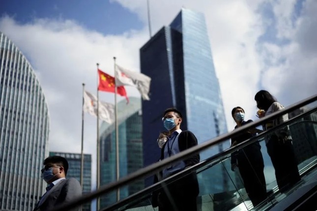 Khu tài chính Lục Gia Chủy ở Thượng Hải. (Ảnh: Reuters)