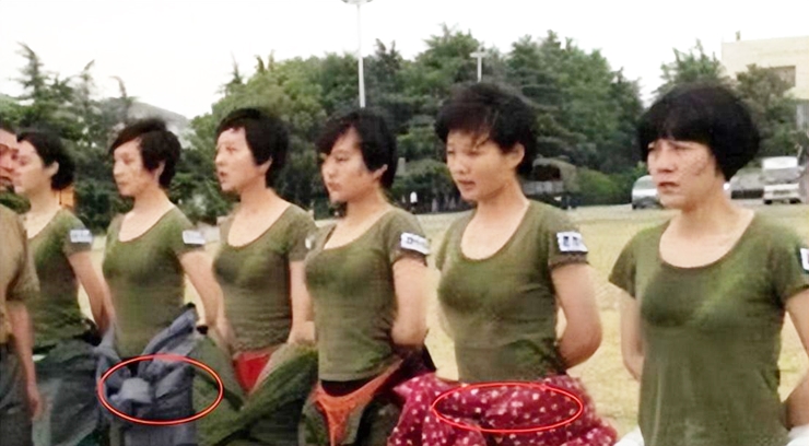 Sự thật phía sau những cảnh quay nửa thân trên trong phim Trung Quốc - 2