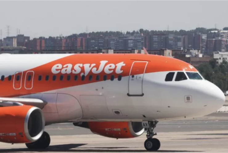 Chàng trai bất ngờ nhận được email từ hãng hàng không easyJet thông báo anh bị cấm lên máy bay. Ảnh minh họa:&nbsp;Getty Images