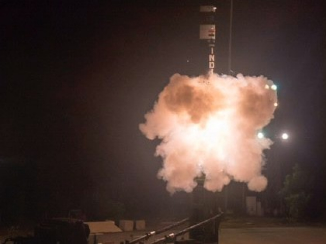 Ấn Độ phóng thành công tên lửa đạn đạo Agni Prime có khả năng mang đầu đạn hạt nhân