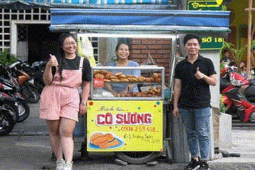 Tin tức trong ngày - Cặp đôi cùng nhau "Vẽ hạnh phúc" ở khắp TP HCM