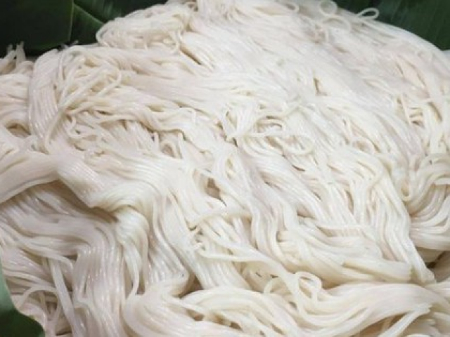 Ẩm thực - Người thích ăn bún cần biết điều này để bảo vệ gan, thận, an toàn cho sức khỏe
