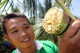Kinh doanh - 2 nghề cực lạ ở Việt Nam, kiếm tiền triệu nhưng không tìm ra người làm