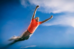 Doanh nghiệp - Theo chân người thành đạt, chắc chắn có ngày bạn sẽ thành công!