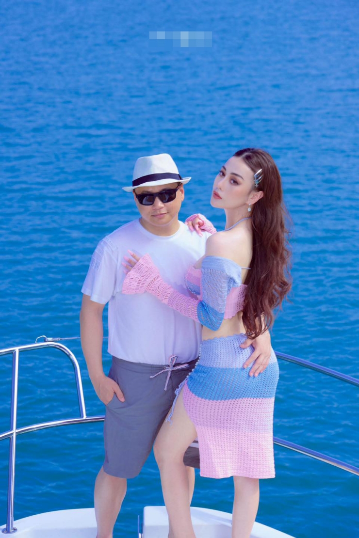 Sau 1 tuần kết hôn, Phương Oanh và Shark Bình lộ loạt ảnh tình tứ trên du thuyền - 3