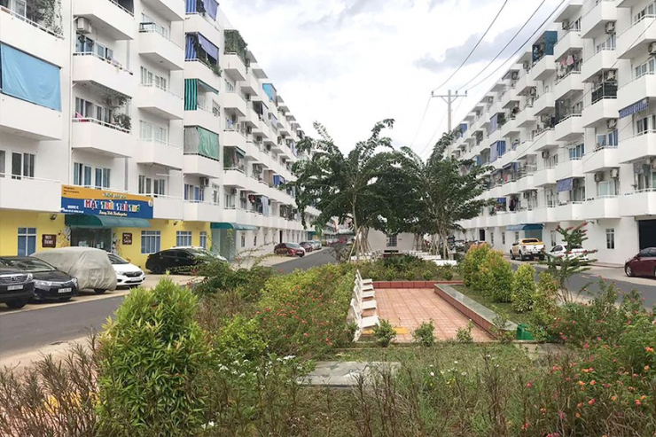 Người dân, chủ đầu tư nhà ở xã hội rất khó tiếp cận gói vay 120.000 tỉ đồng. Ảnh: T.LINH