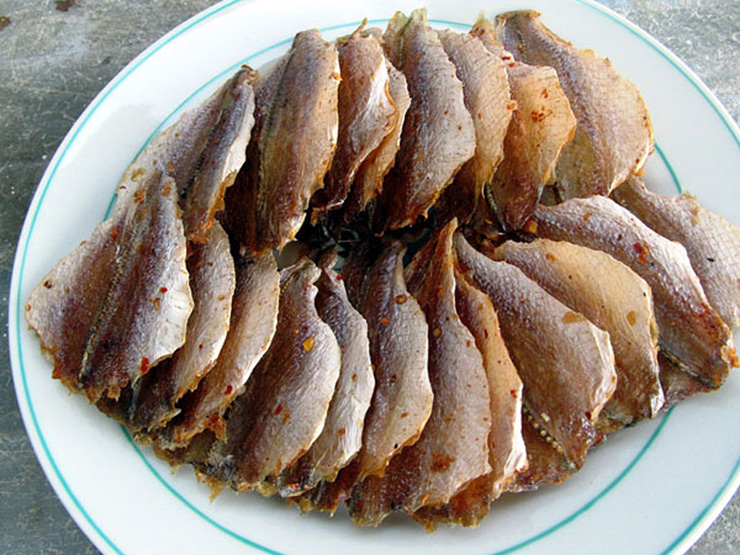 Nhờ đó, cá đù giúp cho bà con ngư dân có thể kiếm được nhiều tiền hơn, thay đổi đáng kể đời sống sinh hoạt hàng ngày và thoát nghèo.
